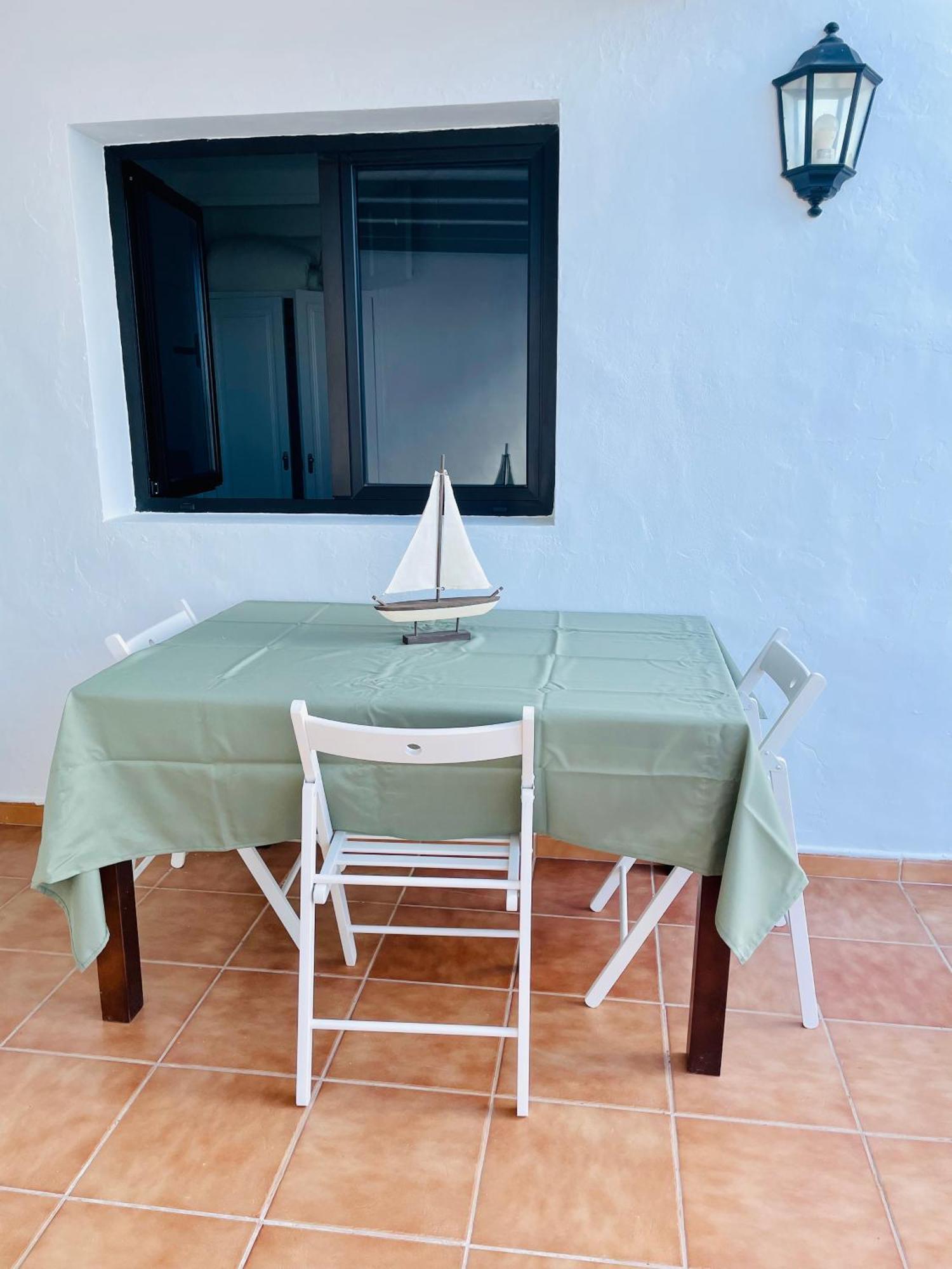Apartamento Con Amplia Terraza En La Playa Puerto del Carmen  Exterior photo